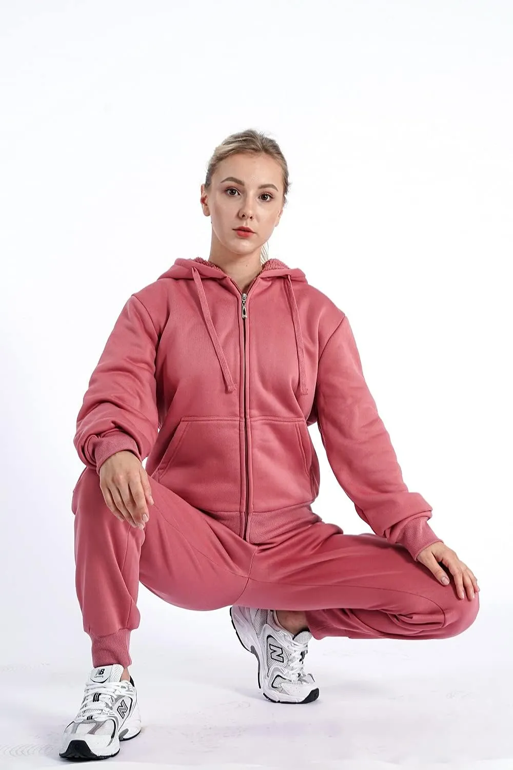 Facitisu Women 2 Piece Outfits Fleece Sweatsuits Tracksuits Lounge Pullover Hoodie Sets with Pockets